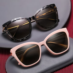 Interchangeable Magnetic Eyeglass Frames