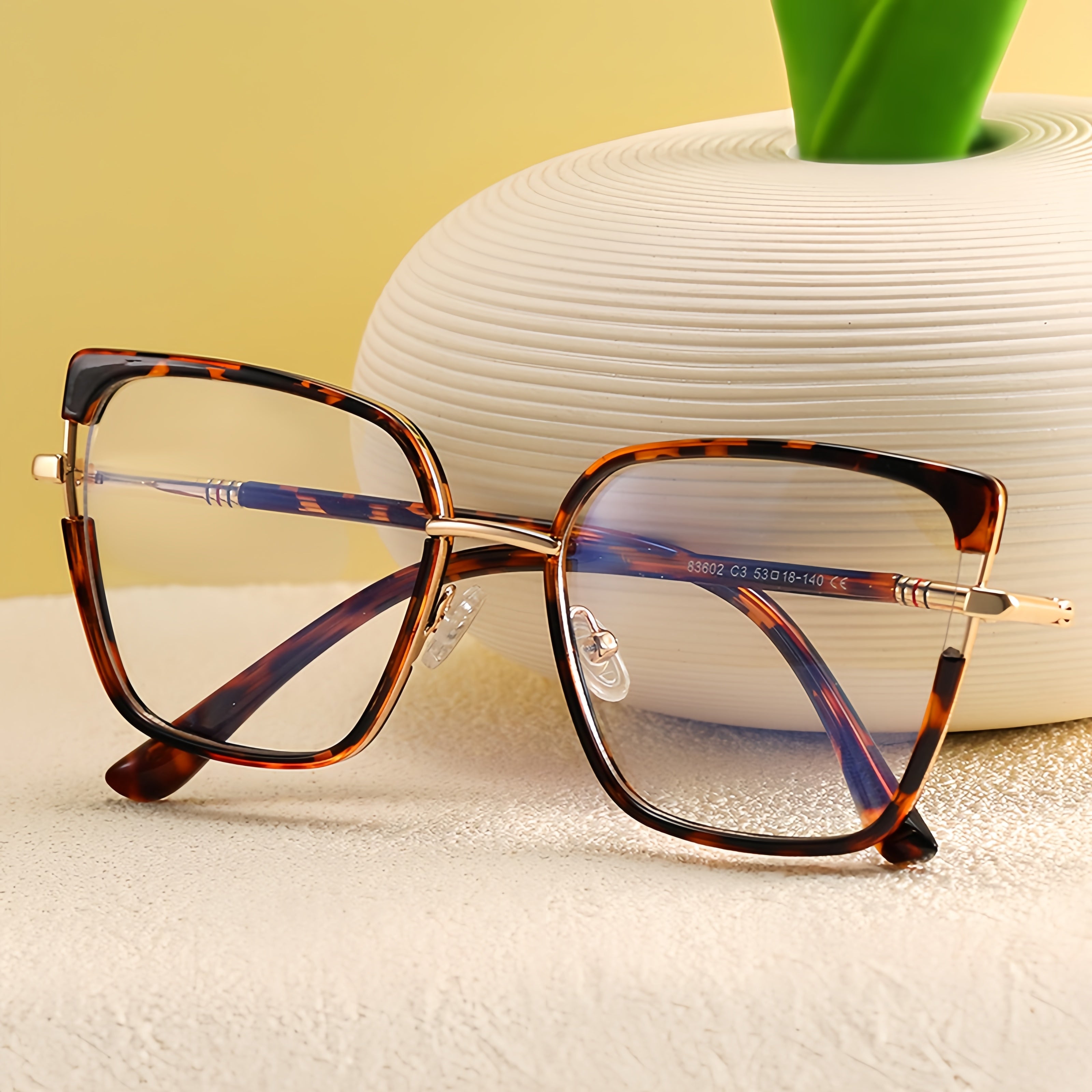 Face-Slimming Glasses Frames